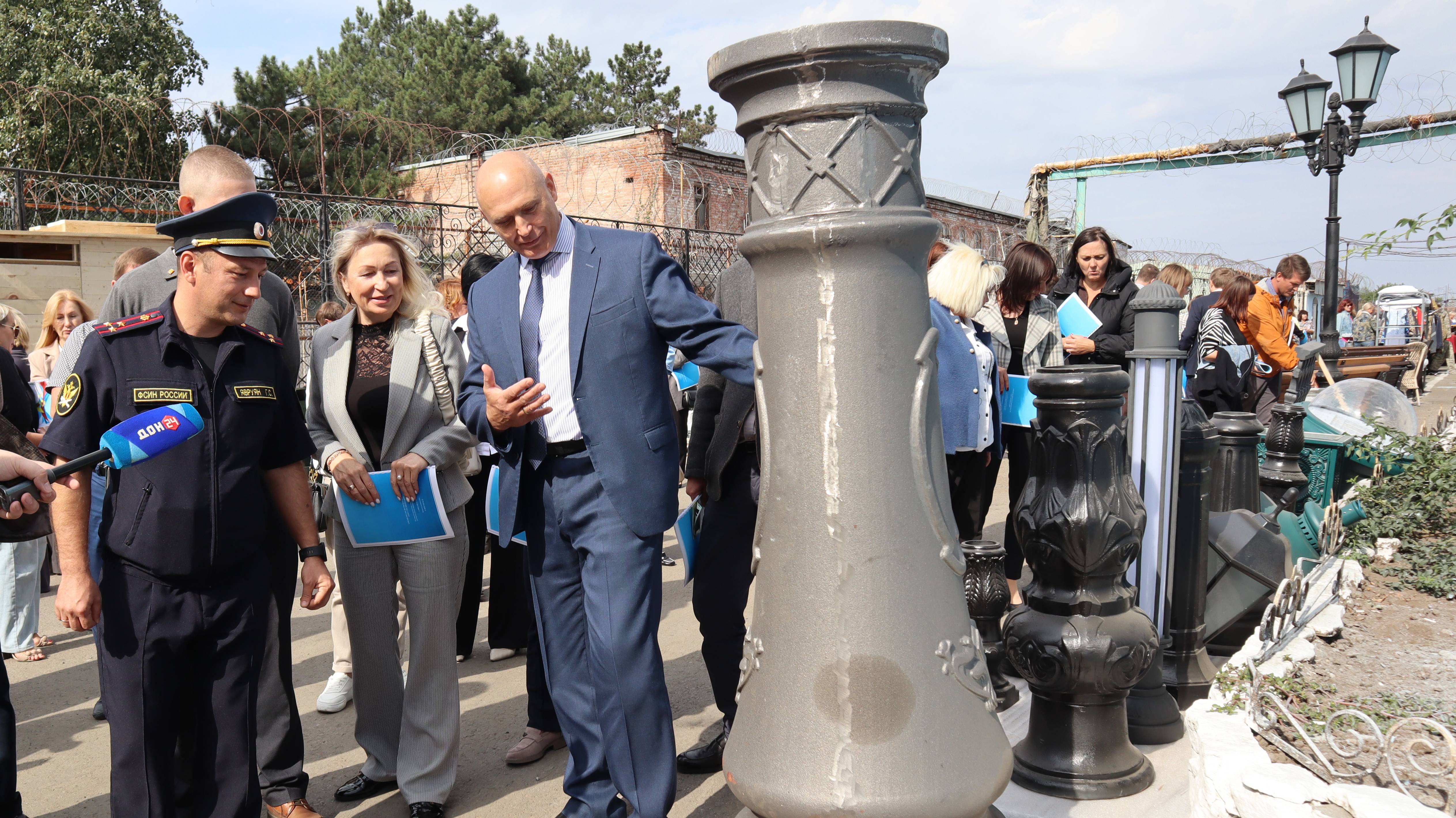 В ИК-14 ГУФСИН России по Ростовской области организовали выставочную экспозицию (ДОН-24)