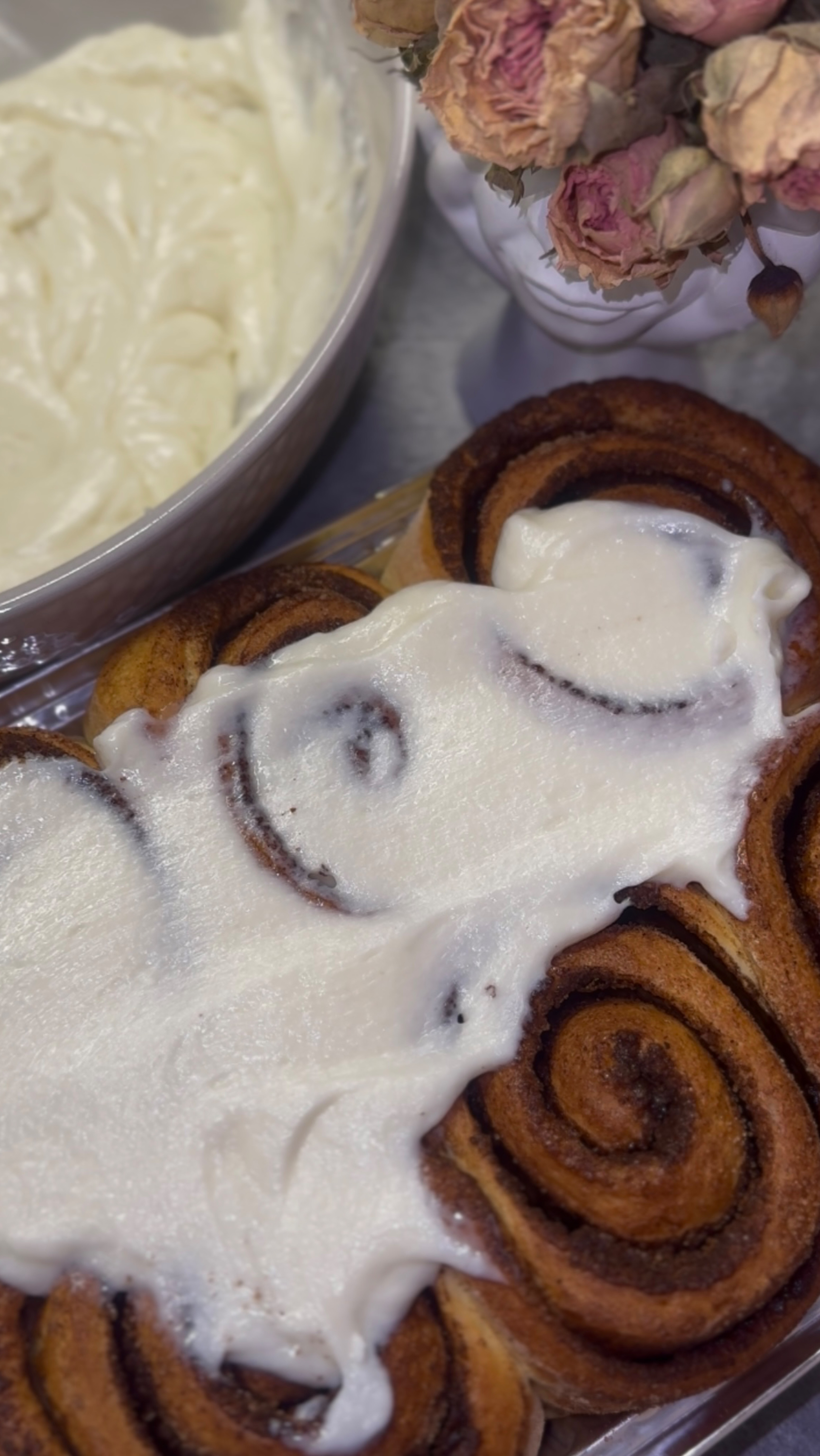 Синабоны. Те самые булочки с корицей🥐