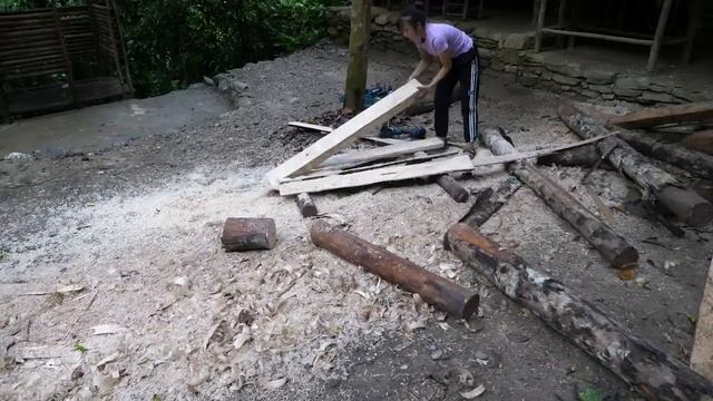 Girl Builds A Wooden House Alone In The Forest - No Technology, No Support. Ly An Nhien