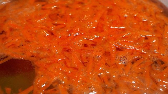Куриный суп с рисово-сырными клецками