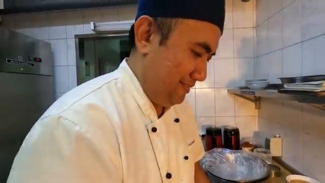 ДУНГАНСКОЕ БЛЮДО ХОШАН, 20 ЛЕТ ГОТОВИЛ ИХ, ОБЖАРЕНЫЕ И НА ПАРУ