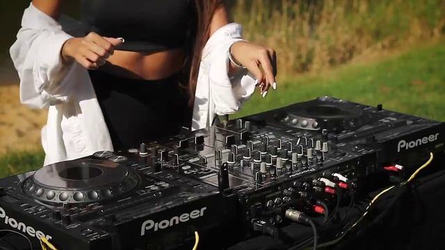 Armina - Live Wroclaw Poland Melodic Techno  Progressive House dj mix