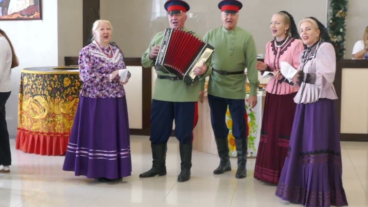 Земляничка ягодка  Народный коллектив ансамбль казачьей песни Донцы