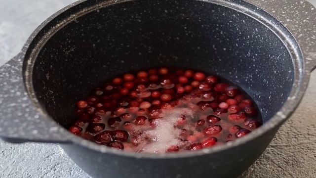 Клюквенно-брусничный соус к мясу