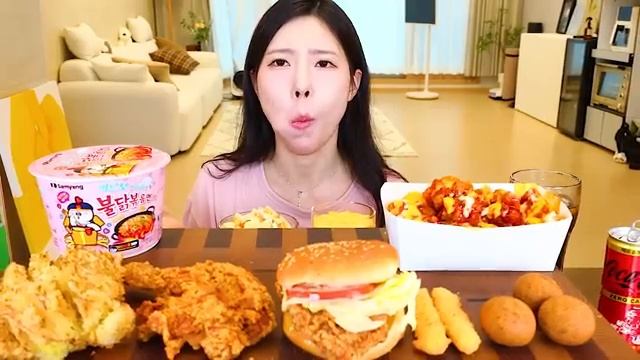 ASMR Мукбанг