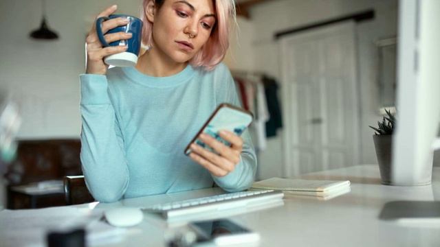 Россиянам предлагают до 25 по накопительным счетам: стоит ли спешить открывать