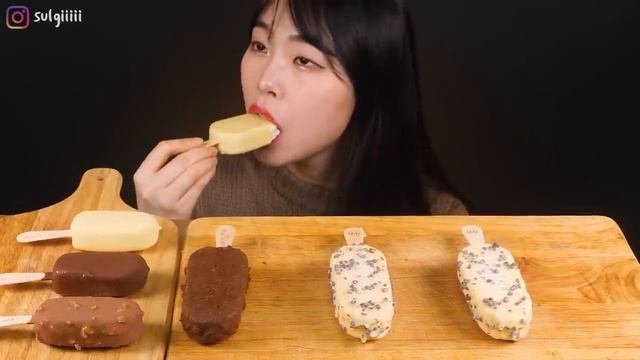 ASMR Мукбанг