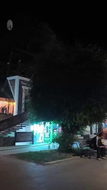 Прогулка по вечернему Саки