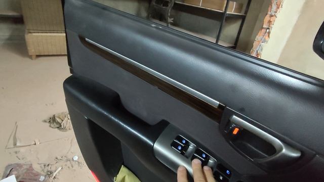 Сделали комплекс работ на Hyundai Santa Fe 2 в нашем детейлинге  установили линзы аналог aozoom a3