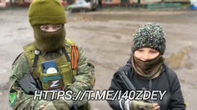 Пусть ваше субботнее настроение  будет таким же как у этих маленьких защитников.