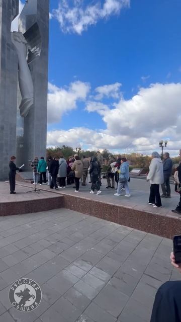 В Оренбурге в парке 50-летия СССР открыли мемориал бойцам ЧВК 