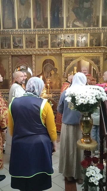 1000210216.Верую Господии исповедуюяко Ты еси воистинну ХристосСын Бога..