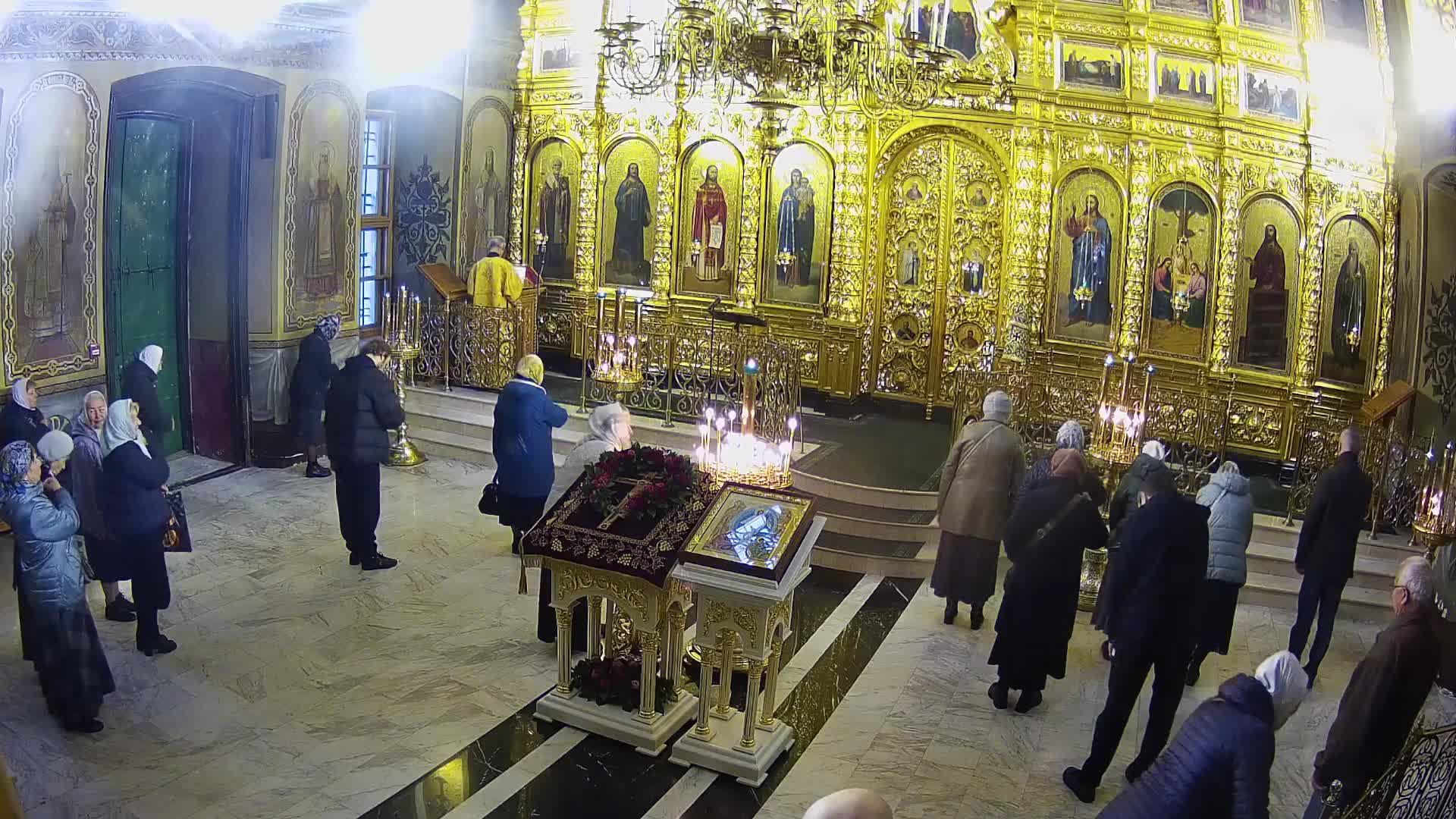 27.09.25 Ранняя литургия. Всемирное Воздвижение Честного и Животворящего Креста Го