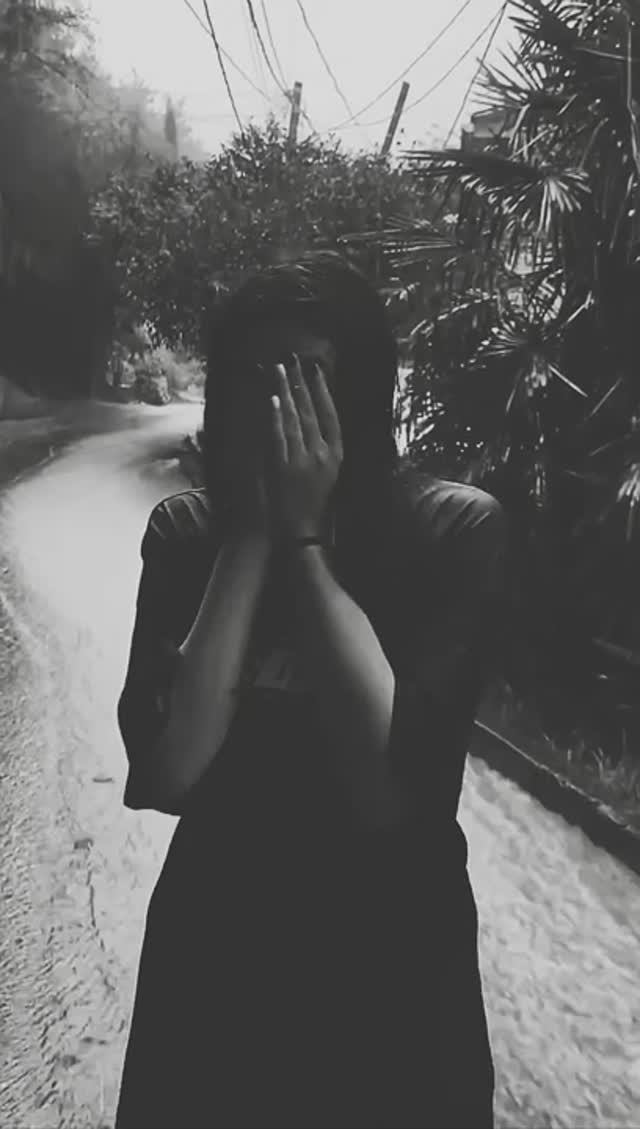 ANNYMARS - REDMOON