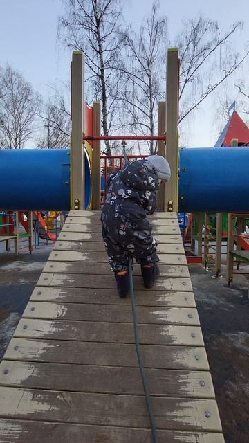 Горка , первый раз самостоятельно !