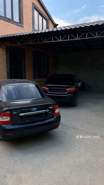 1000027702.mp4