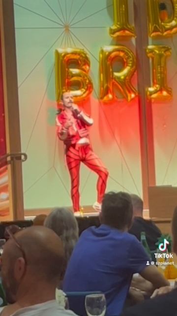 Who Wants To Live Forever - Like Freddie Mercury 😜👌 #liveforever #singer #singing #show #concert