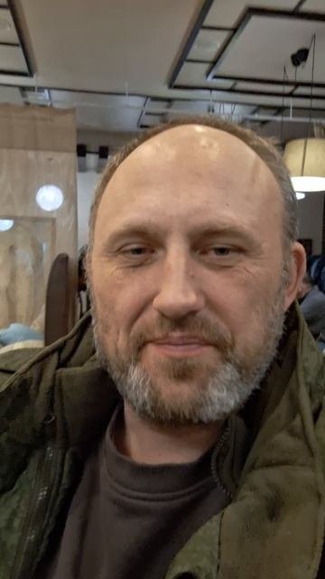 25.01.2024г я в кафе  в городе Владивостоке