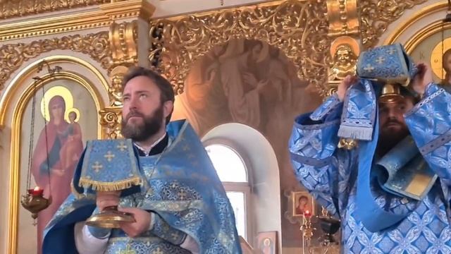 Служба настоятеля в п.Озерки