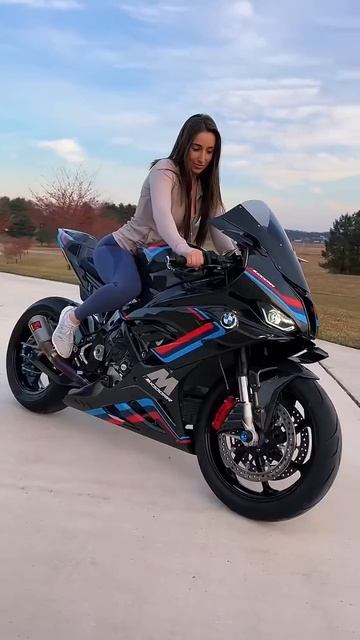 BMW M1000RR shorts
