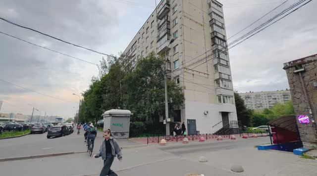 ПРОДАЖА Энгельса 143