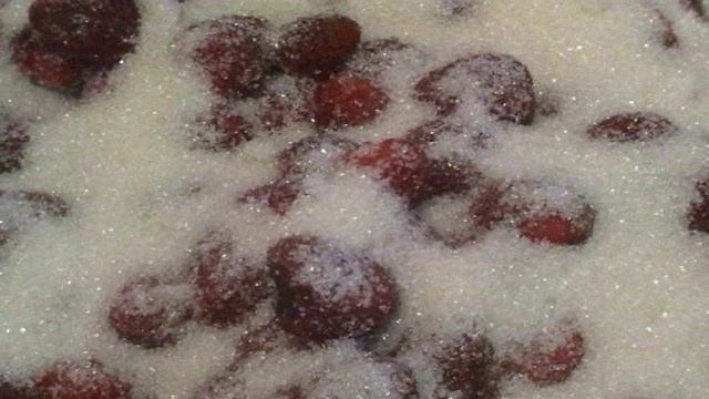 Клубника в сиропе на зиму