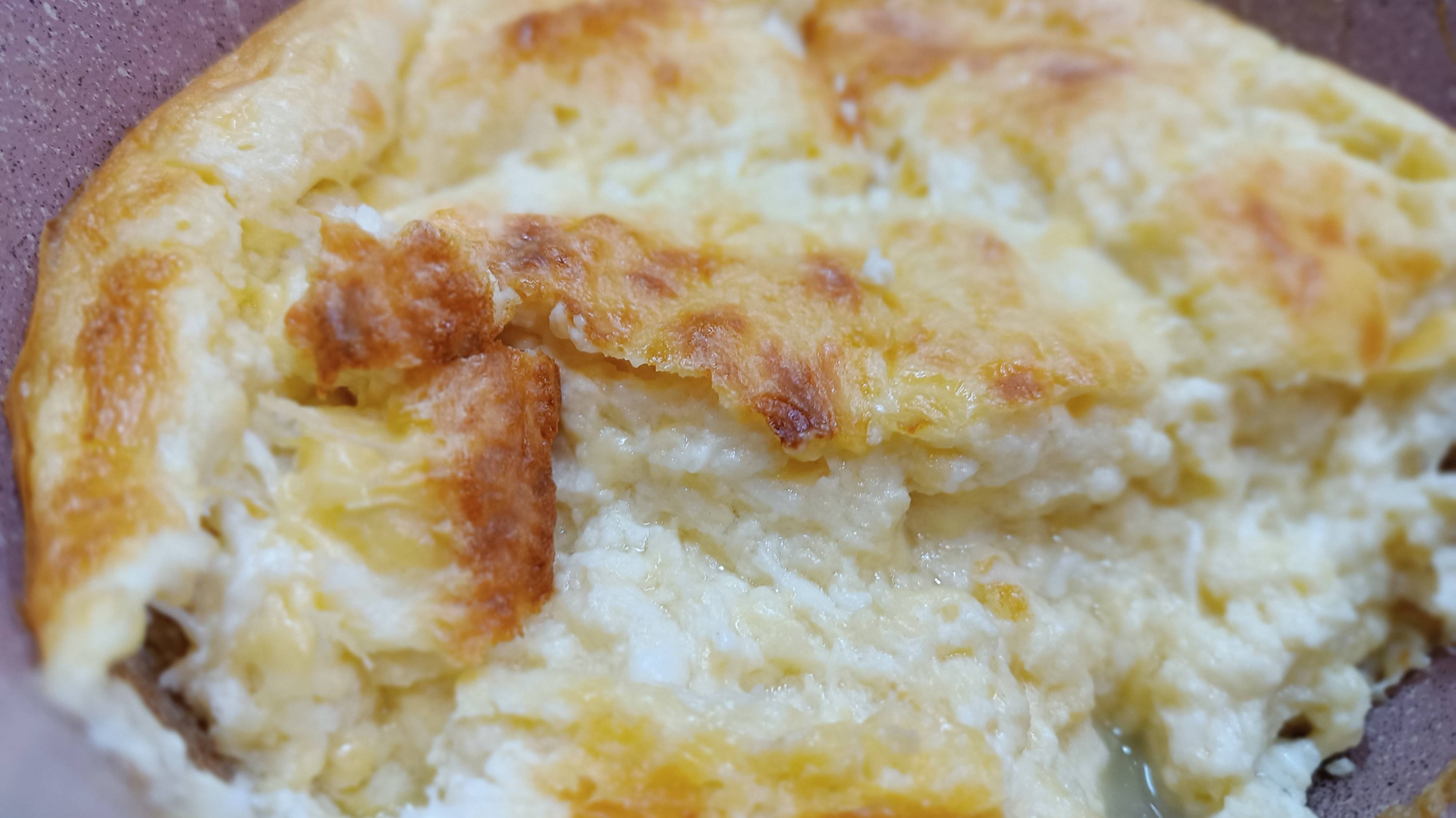 Сырное суфле и французские тосты. Французский завтрак.