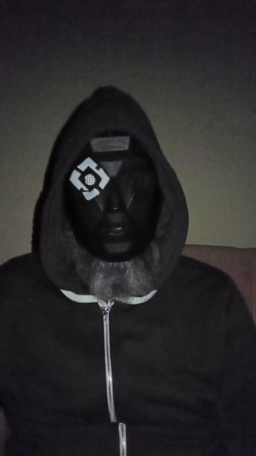 Кто жизнью не рискует, тот её не обретëт