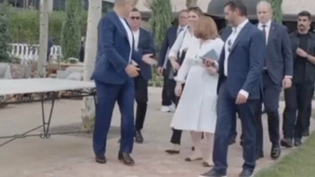 ‼️🇺🇸🇷🇺Трамп на российском форуме
▪️Дональд Трамп-младший принял участие в IBA Sport + Business