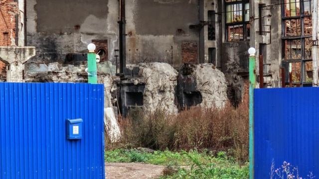 Памятник Ленину, Героям ВОВ, собачки на ул. 1 - я Стахановская. Кемерово