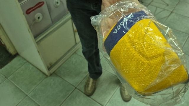 ВОРОНЕЖ,mikasa V200w-2 штуки