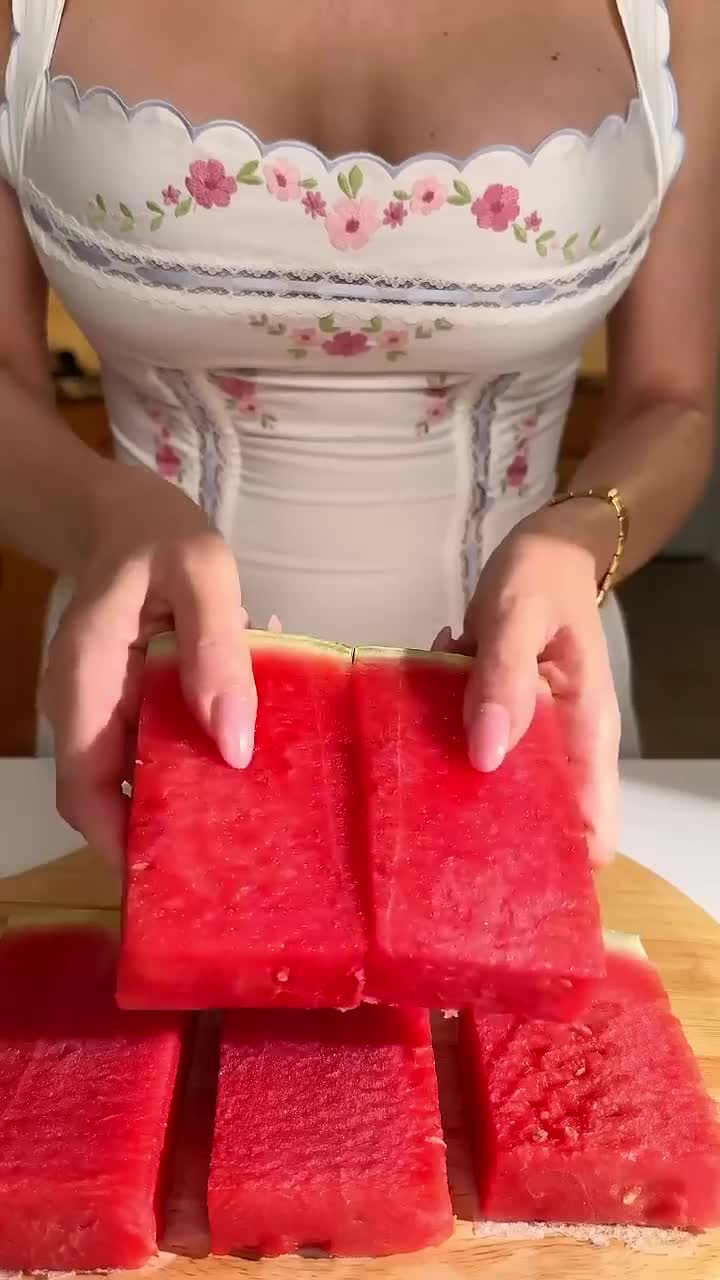Watermelon Shaved Ice with Lime  Honey 37 Cal  Sugar-Free Refreshment