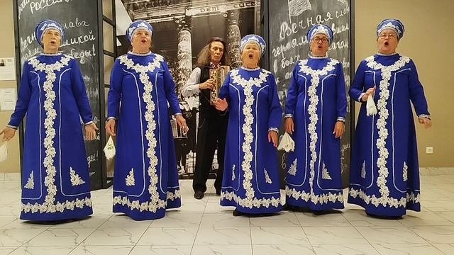 Из похода казак