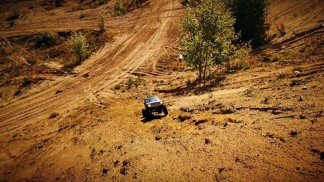 Песчаная буря битва на бездорожье Crossrc Speed Truck EMO X5