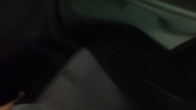 Hundai Elantra 3 Установка активатора открытия крышки багажника с кнопки