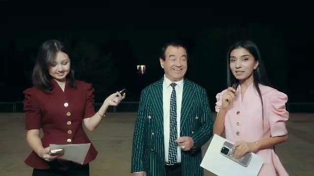 Таниқли санъаткорлар иштирокида блиц интервью