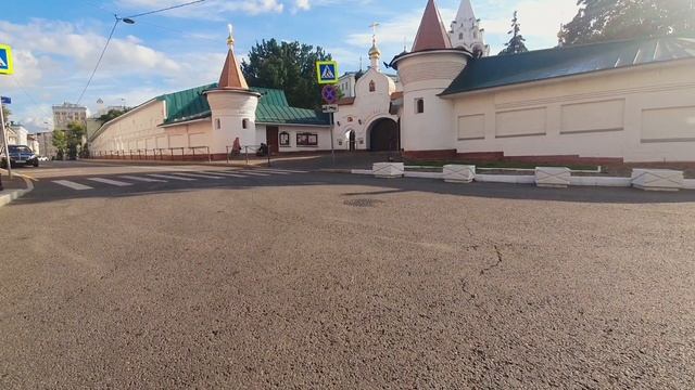 Афонское подворье (храм Никиты Мученика на Швивой горке, или за Яузой) в Таганском районе Москвы