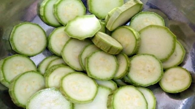 Кабачок в микроволновке
