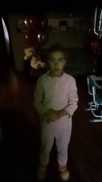 Словарь твоей бесячей подруги на её ДР