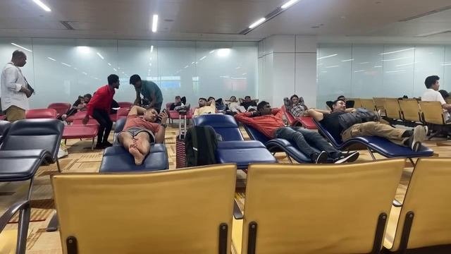 🚩 Рутуб! Наш Самолёт Загорелся! Мы Все Добровольно Сели в Него! К Нам Подогнали Пожарки!