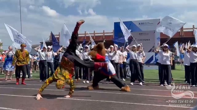 Заказать русское акробатическое шоу на мероприятие в Москве - профессиональные акробаты на праздник
