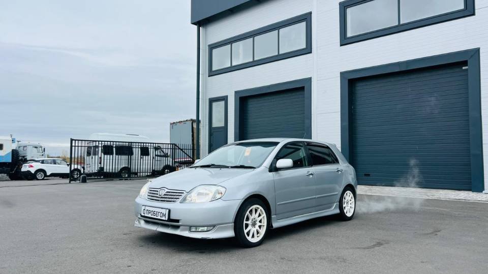 Toyota Allex 2001 год
