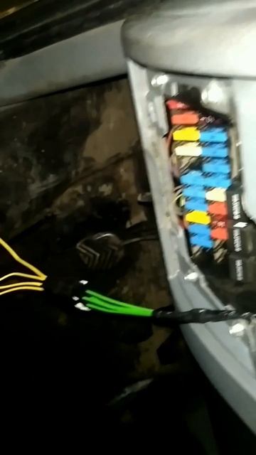 накрутка пробега на автомобиле очень просто.mp4
