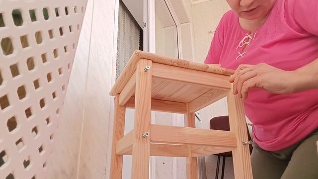 ПРИШЛИ ЗАМОРОЗКИ, ДЕТИ В САДИК ИДУ КОЕ-ЧТО КУПИТЬ.