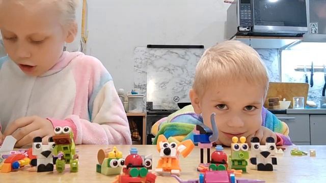 Делаю распаковку с братиком