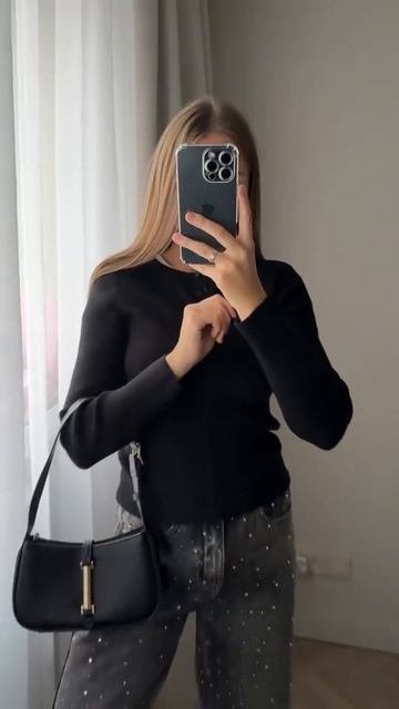 Базовый приталенный кардиган на осень