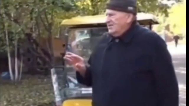 Питушиный крик Жириновский мем
