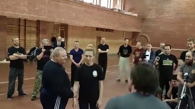 Бесконтактный бой - ушатал всех