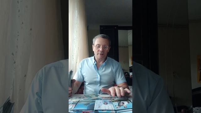 ЧТО С НИМ СЕГОДНЯ ПРОИСХОДИТ?!