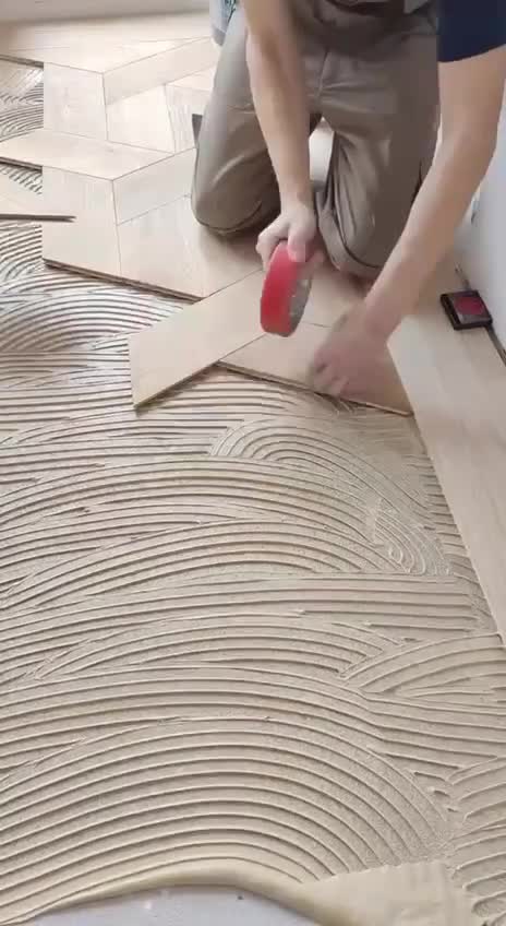 Процесс укладки инженерной доски 👍